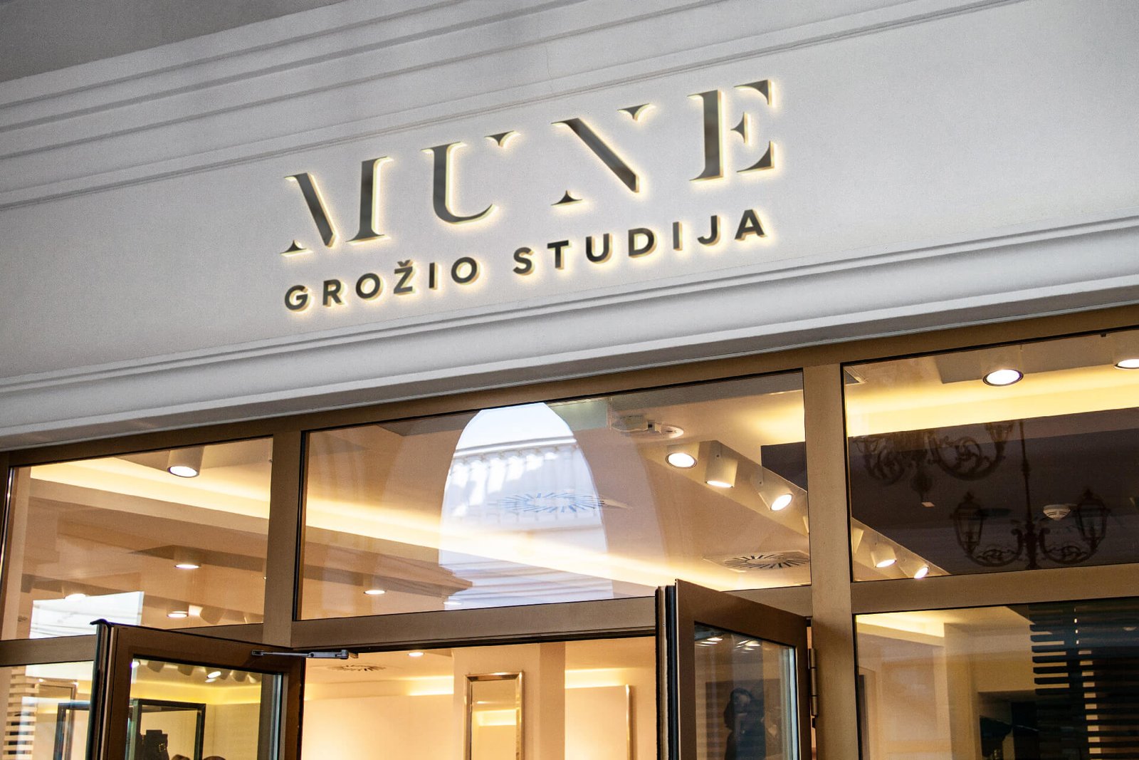 MUNE grožio studija Logo